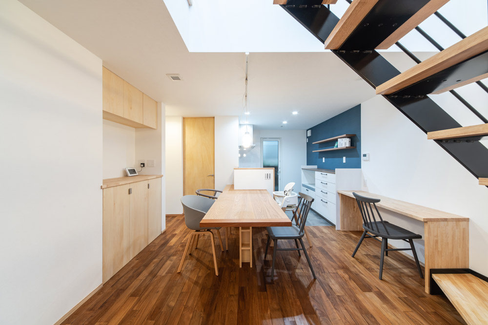 廿日市に建つ子育て家族パッシブデザイン注文住宅