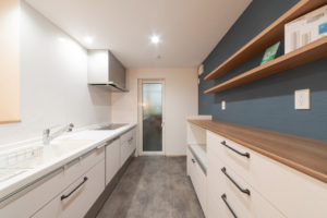 廿日市に建つ子育て家族パッシブデザイン注文住宅