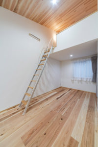 廿日市に建つ子育て家族パッシブデザイン注文住宅