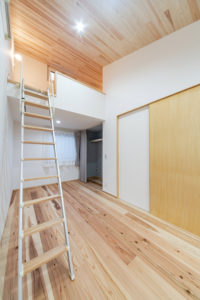 廿日市に建つ子育て家族パッシブデザイン注文住宅