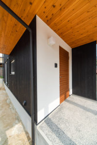 広島市安佐南区に建つ　優しい高性能注文住宅