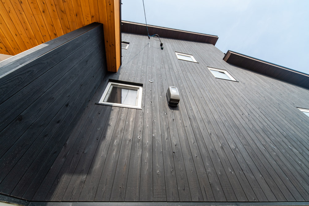 広島市安佐南区に建つ　優しい高性能注文住宅