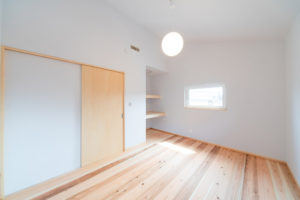 広島市安佐南区に建つ　優しい高性能注文住宅