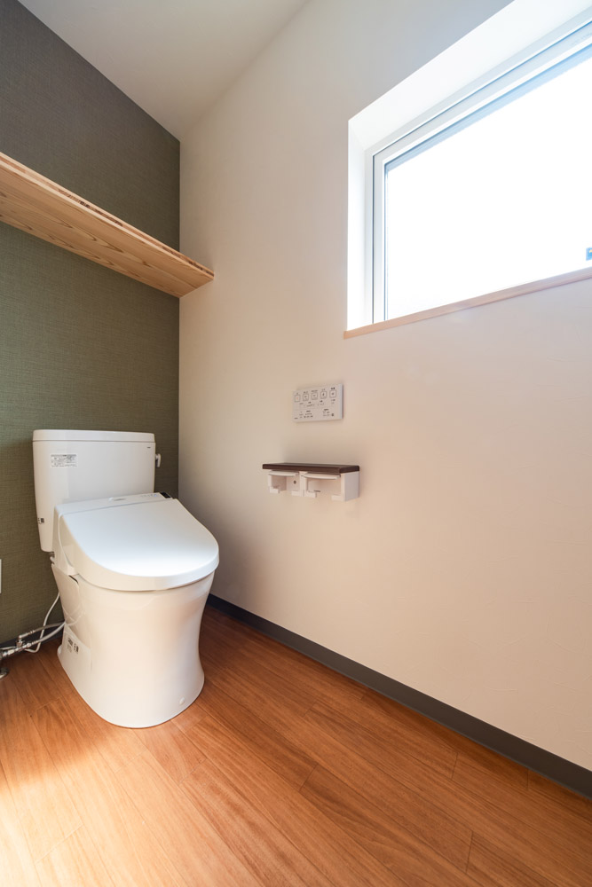 広島市安佐南区に建つ　優しい高性能注文住宅