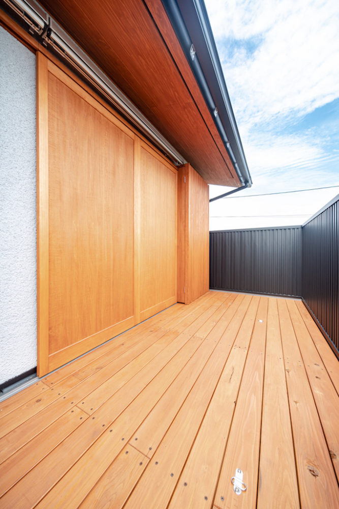 廿日市で最上級の快適性　廿日市パッシブハウス　台風対策　雨戸