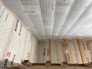 充填断熱　セルロースファイバー