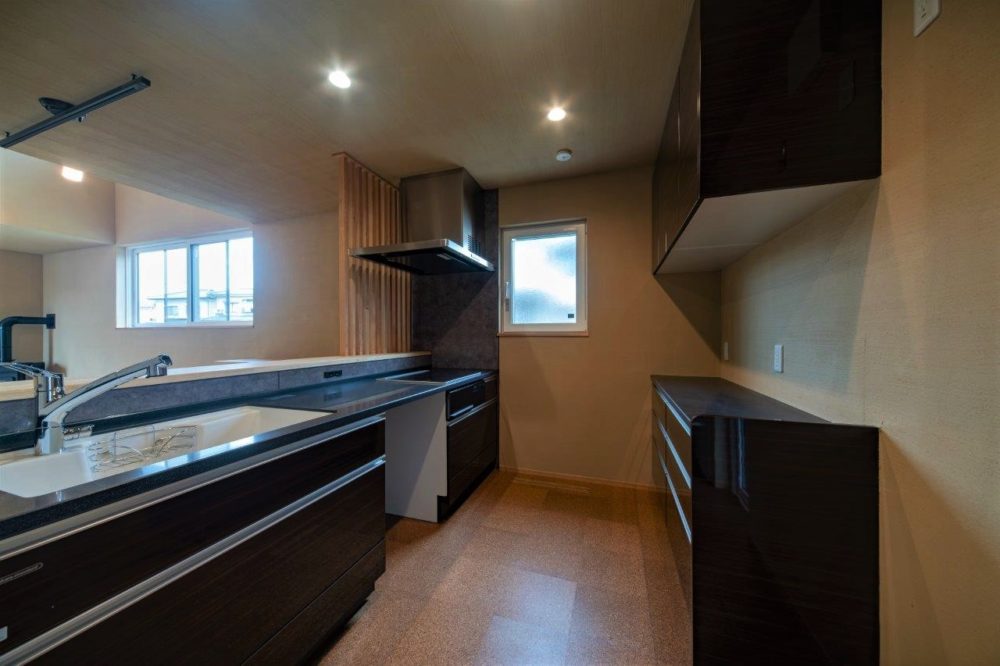 二世帯住宅　高気密高断熱